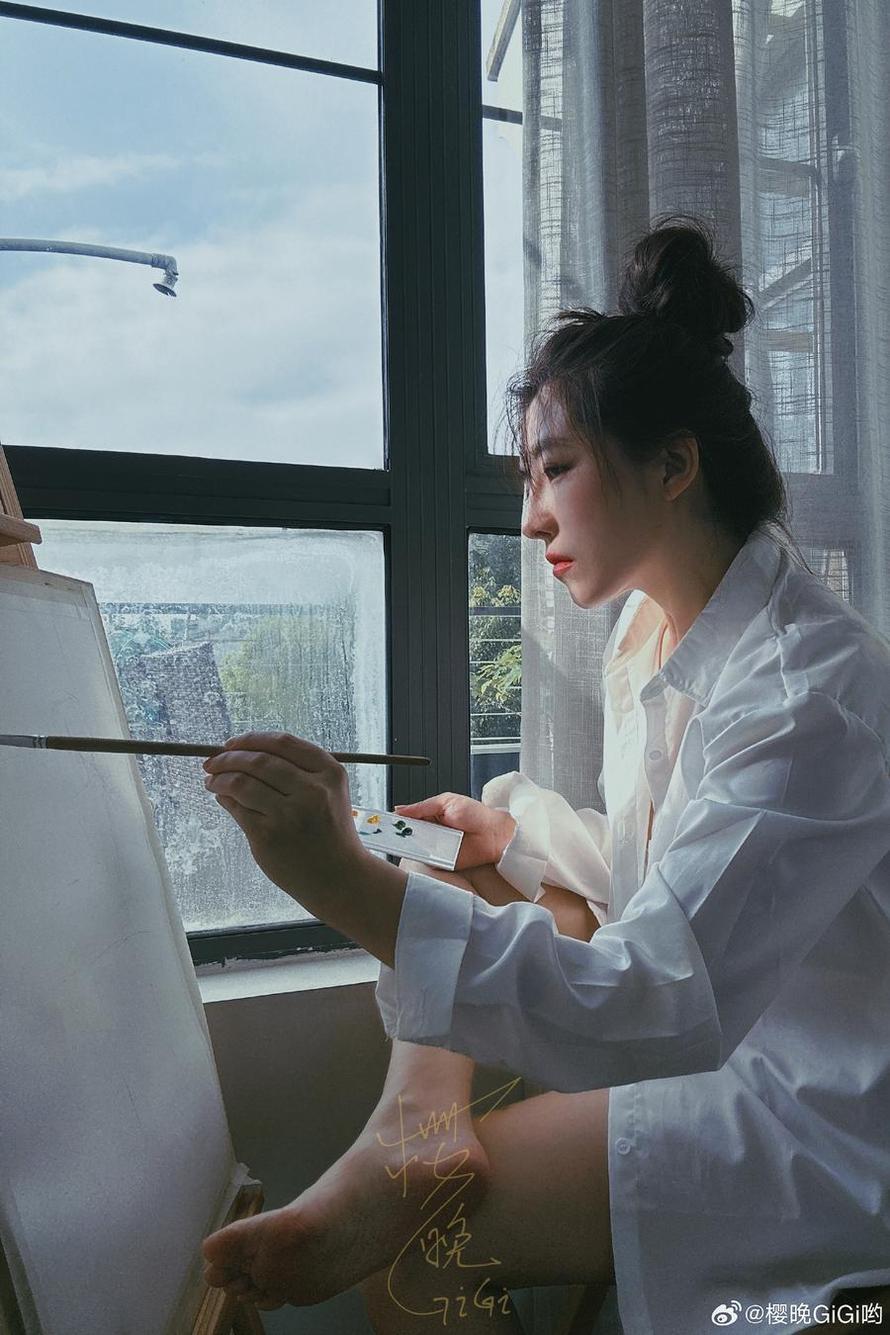 一起欣赏樱晚gigi钢琴块的合集，再次领略音乐与cos的完美结合-51acg