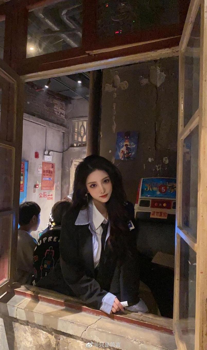 只是简言cos图包：精美cos合集，每个都值得品味-51acg