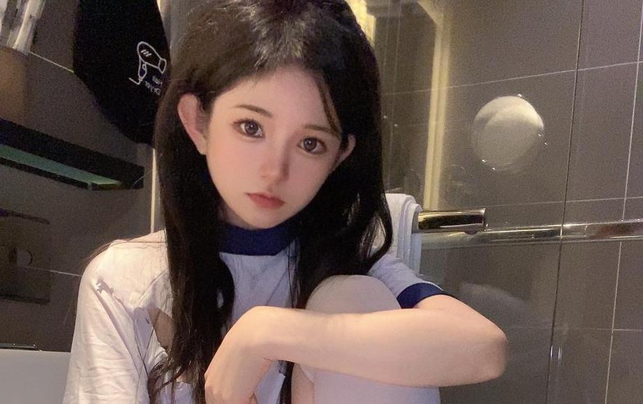 倦倦喵在线的cosplay图包：聚集了最棒的cos作品供您欣赏-51acg