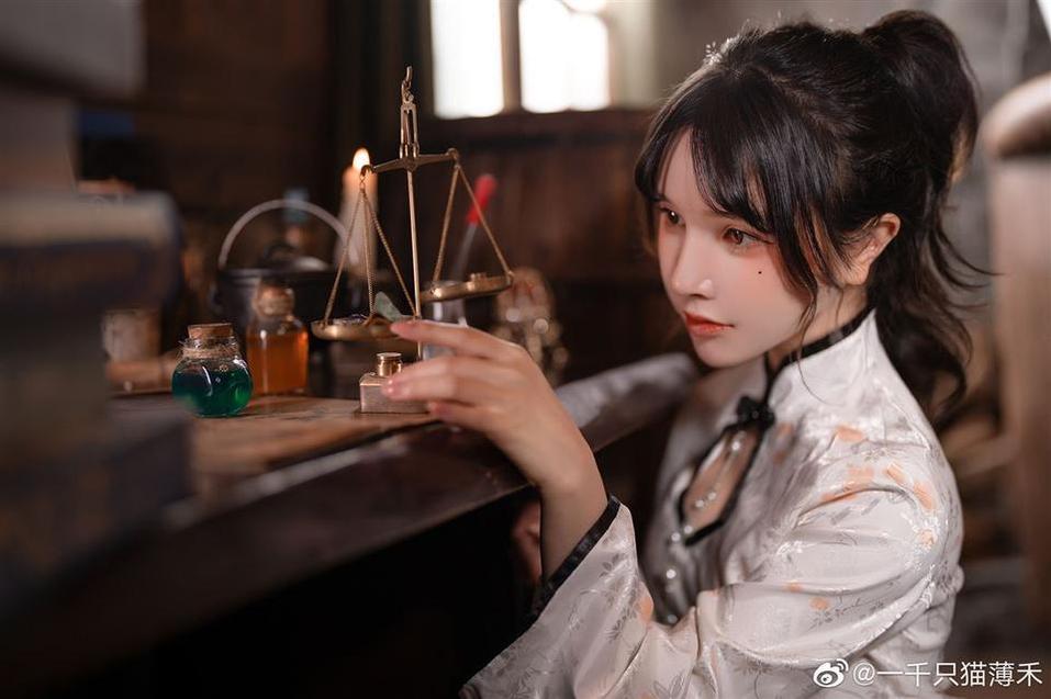 艺术与美学的完美结合：一览“一千只猫薄禾cos图片”集锦-51acg