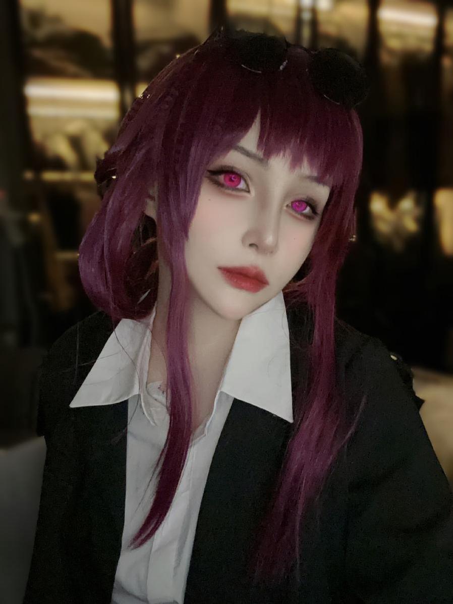 “vams子酒吞蛇皮诠释经典风格，送上一份专属cos作品集”。-51acg