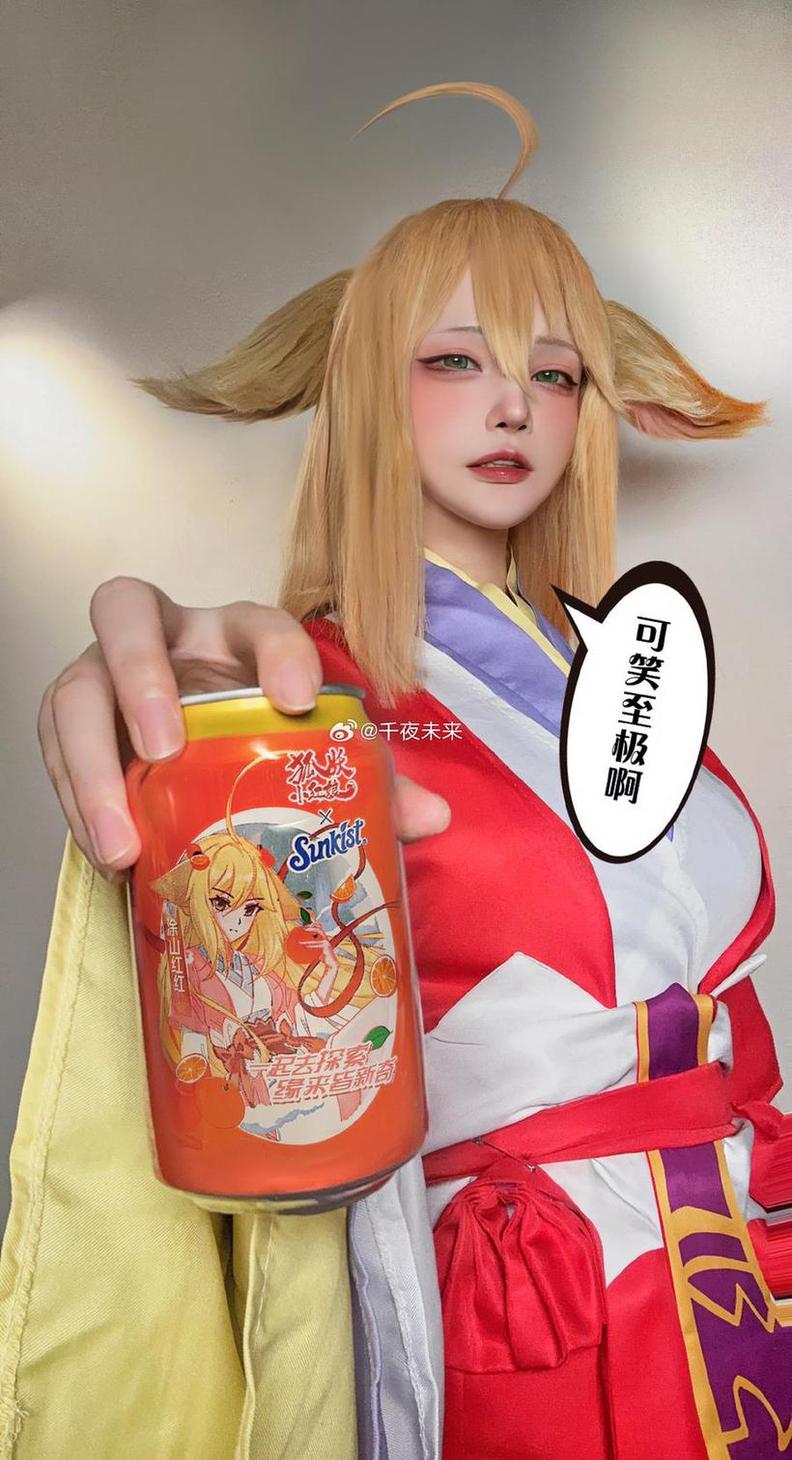 魅惑无删千夜未来cos黑暗精灵，体验黑暗与甜美的碰撞。-51acg