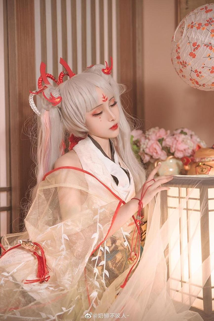 分享最新奶狮不咬人合集-最美图片-51acg