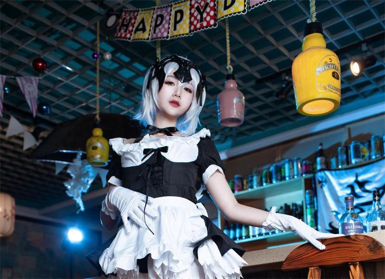 一米八的大梨子jk绑打造的完美cos作品-51acg