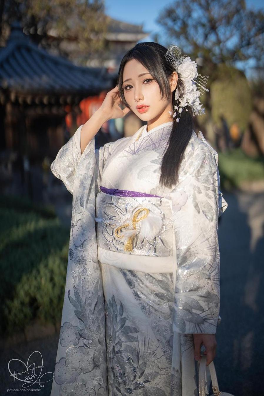 在这里，你能够看到haneame雨波cos夜阑最完美的一面-51acg