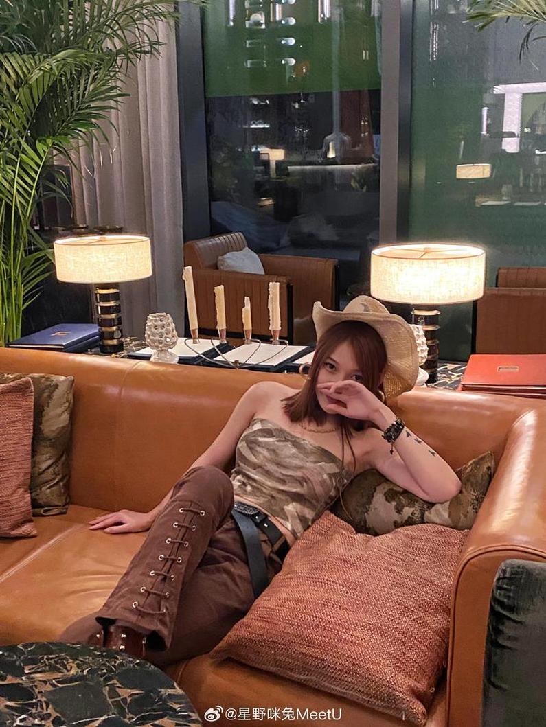 绝美星野咪兔萌宠谱写浪漫传说 精选美图锁定心动瞬间-51acg