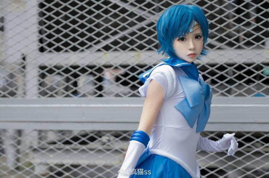 黑色jk裙疯猫ss合集：猫咪魔法少女cosplay精选大盘点-51acg