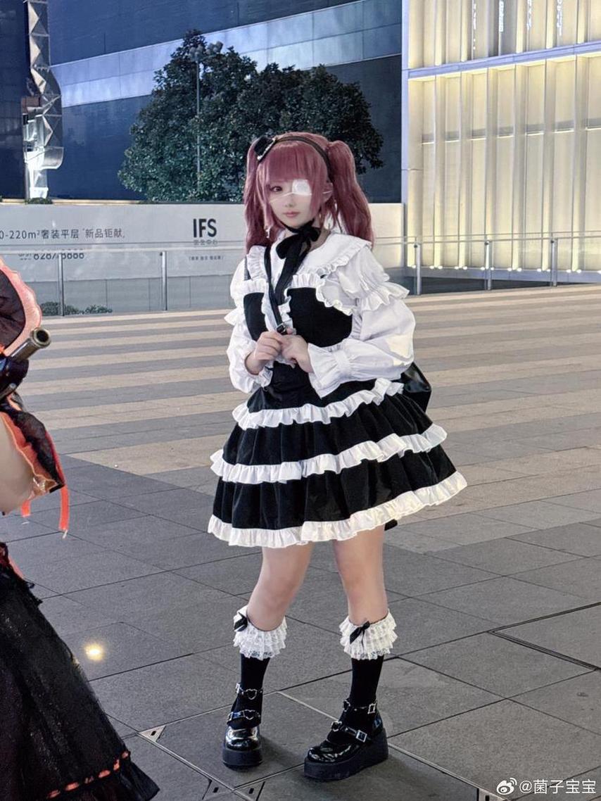 “花样年华”——浅野菌子埃罗芒阿美图的经典套装收藏-51acg