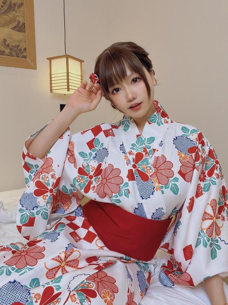 摄影师精心拍摄的Nyako喵子大凤婚纱照片-51acg