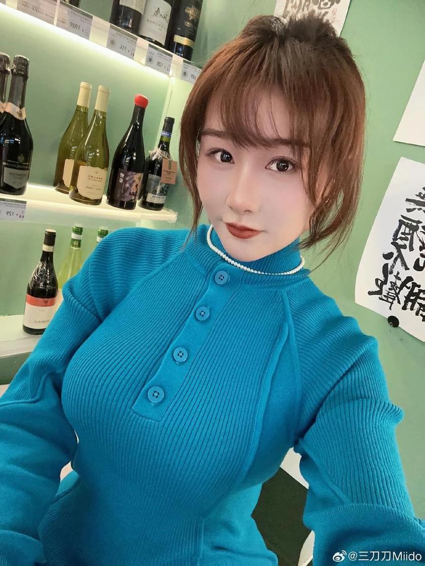 三刀刀Miido清新自然，演绎校园cos作品-51acg