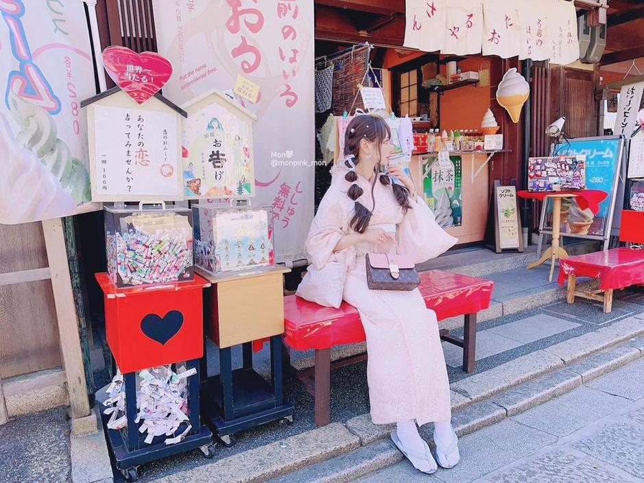 如果喜欢cosplay，就一定不能错过在哪能找到mon梦的图集里的这些cos照片-51acg