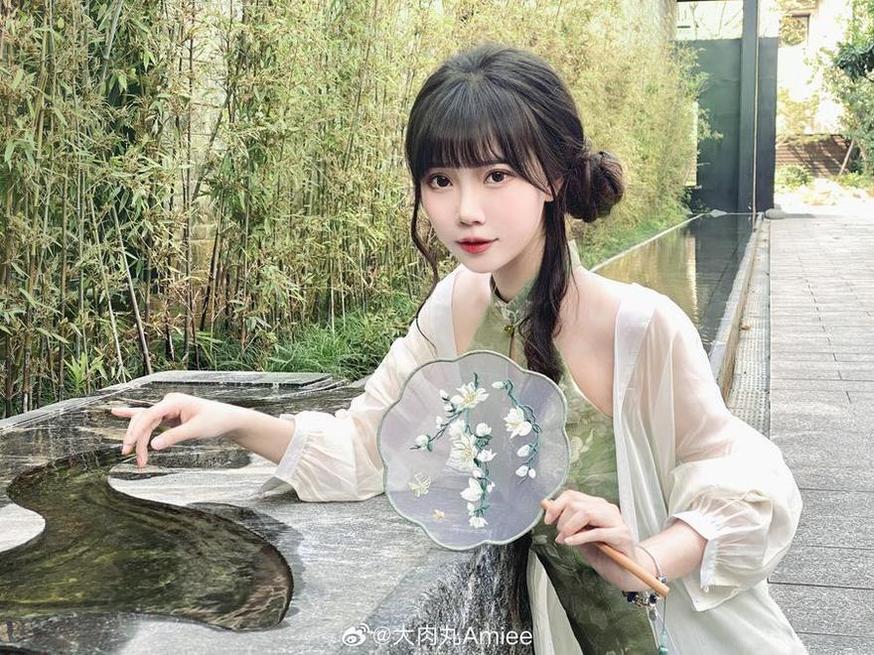 大肉丸amiee多大了，原创cos作品完美呈现-51acg