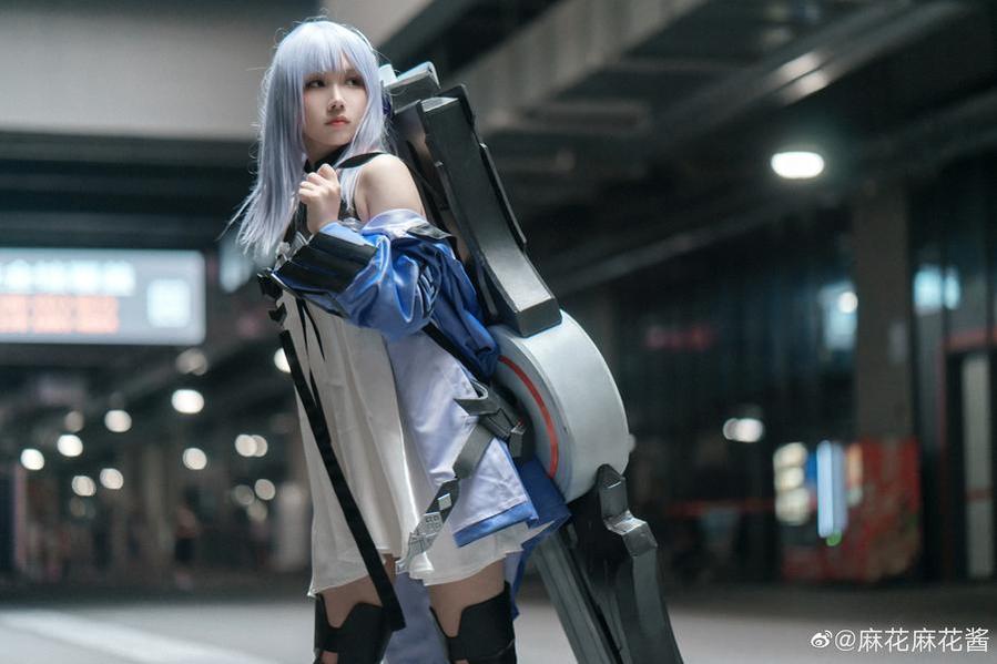 芒果麻花麻花酱的cosplay作品集：气质迷人，必须收藏-51acg