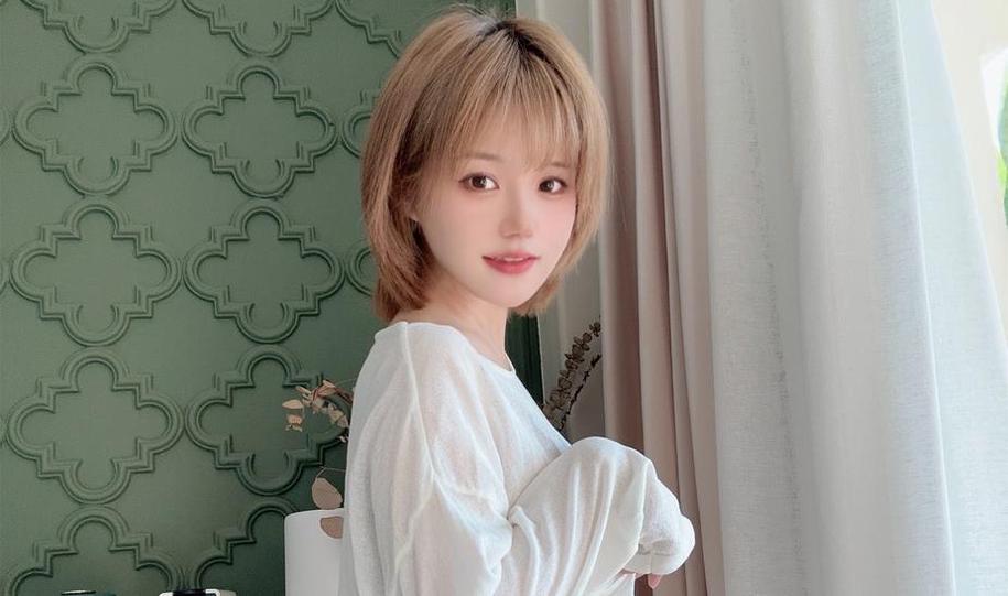 悠然自得，任意穿梭：小仓千代写真海边恋人照片精选-51acg