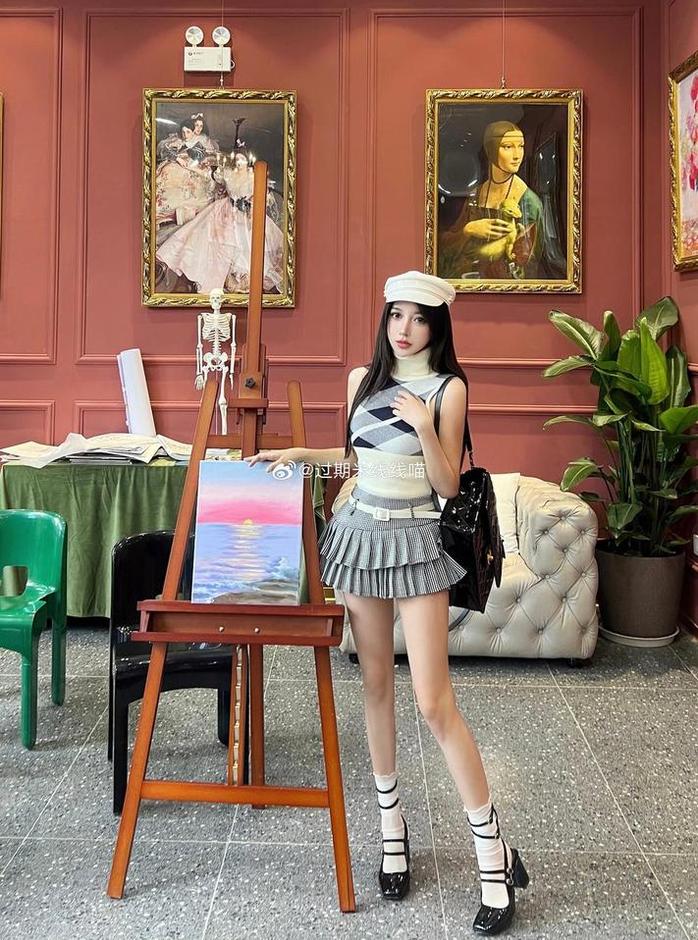 “过期米线线有没有漏得” 制作了一组超美的原图-51acg