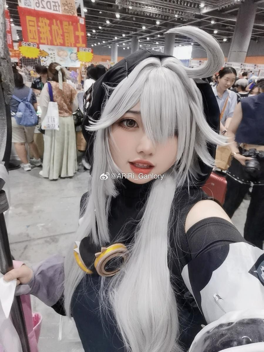 「啊日日_ganlory」合集推荐：超真实的cosplay世界-51acg