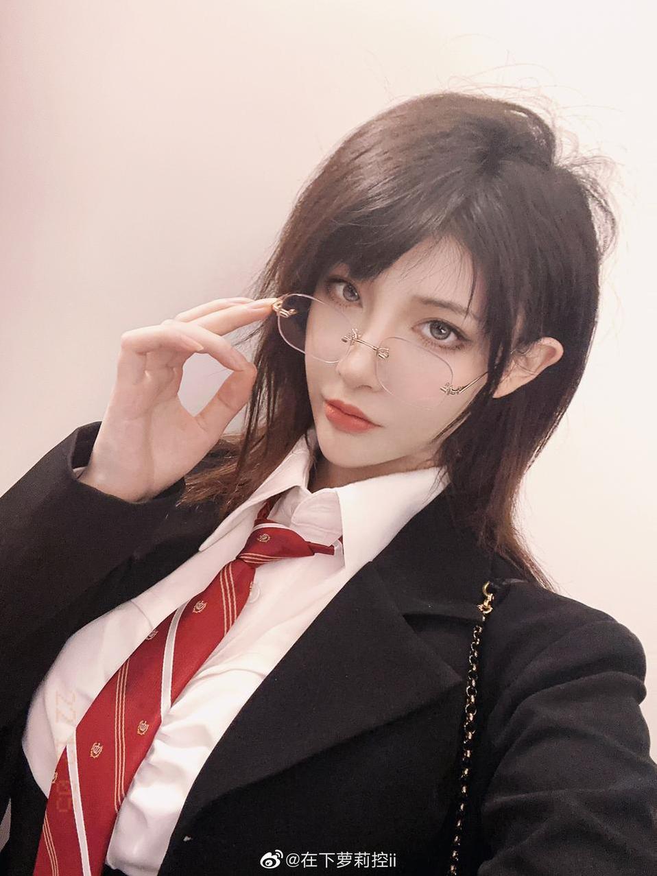 独家cosplay作品，精彩献上！在下萝莉控ii微博等你来支持-51acg