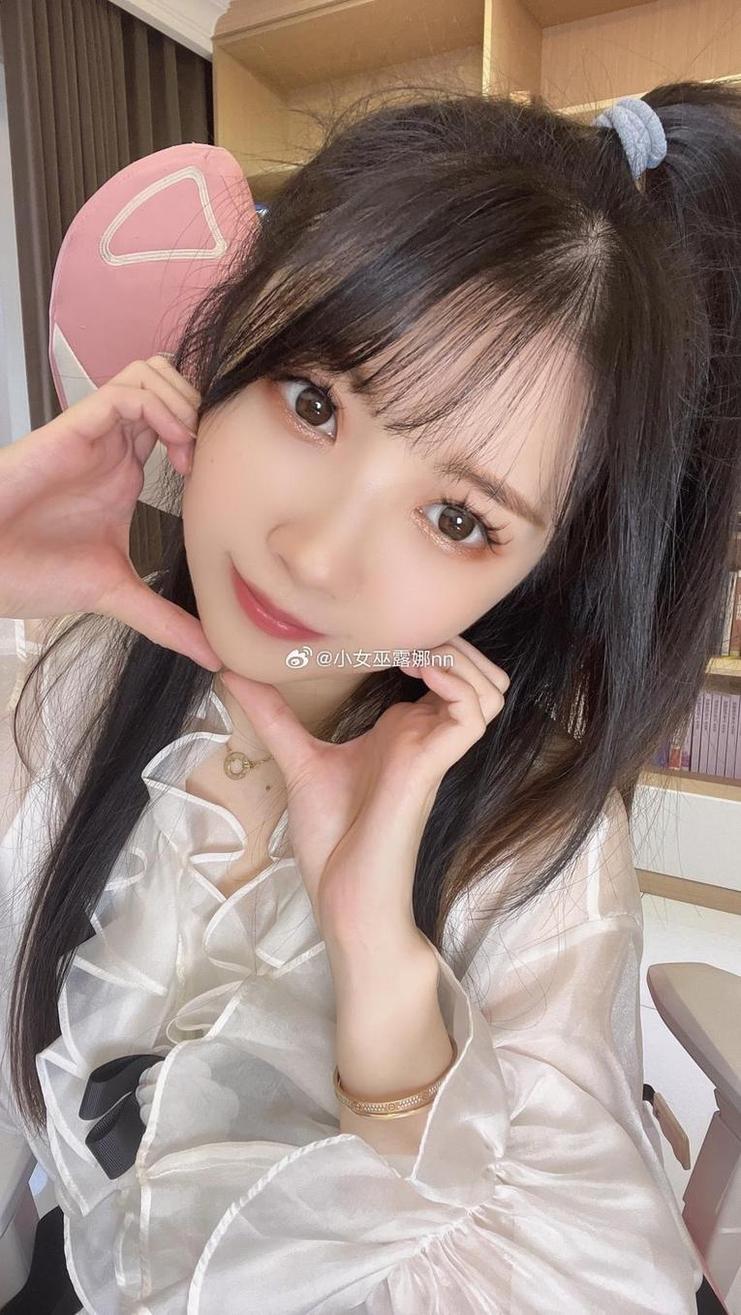 小女巫露娜破解原图：古风美人摄影合集-51acg