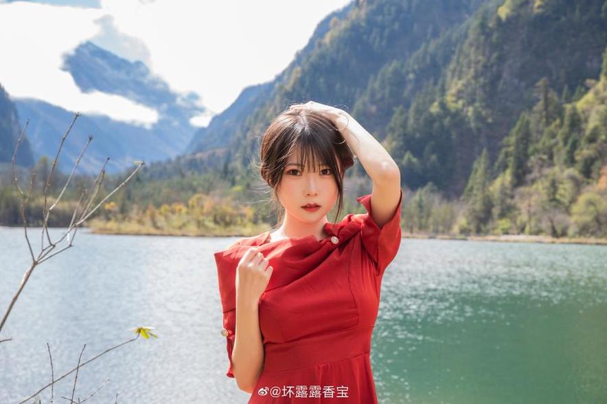 可爱兔耳香草喵露露全部作品图包，绝对让你爱不释手。-51acg