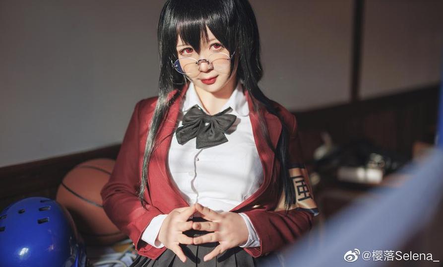 纯净不失霸气！樱落酱W套图更新了~-51acg