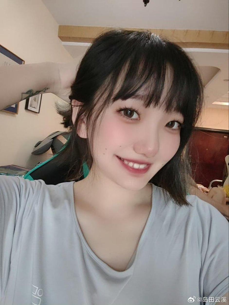 云溪溪全部作品下载，惊艳cosplay图包全收录-51acg