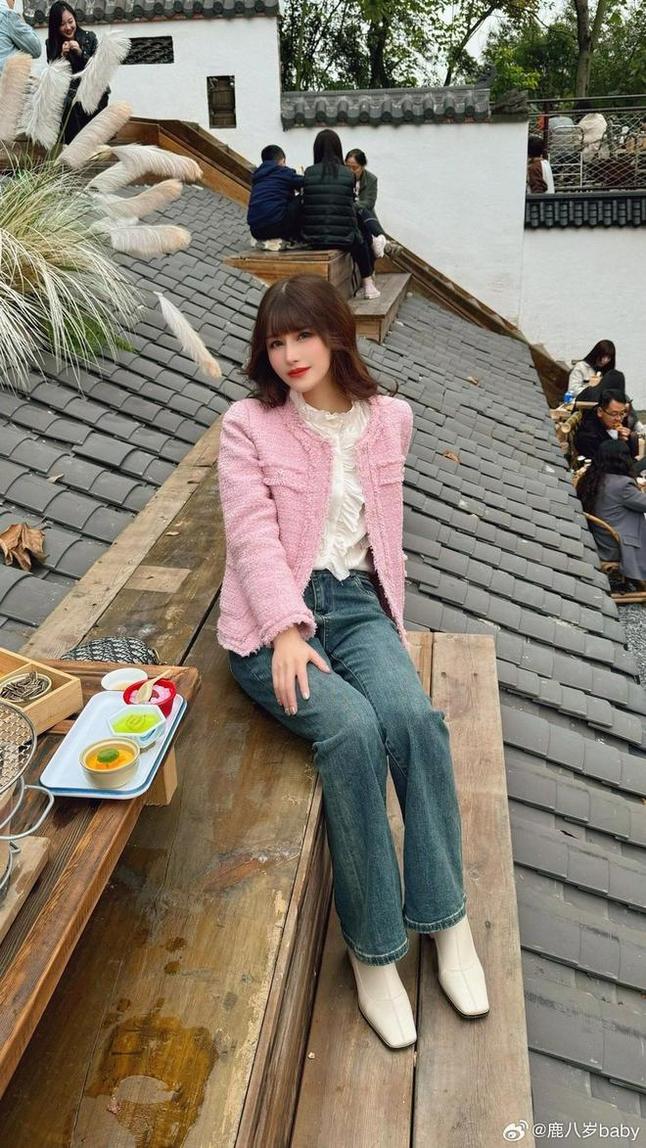 鹿八岁cos写真：图片证明吸血鬼的魅力无法挡-51acg