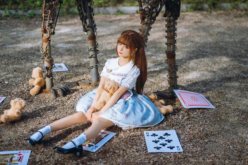 纯真的少女cos，蠢沫沫创可贴图片系列合集更新-51acg