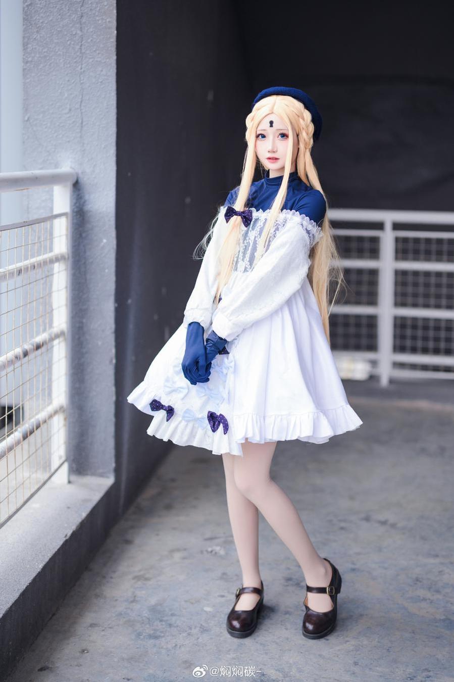 焖焖碳表情包cos作品，美轮美奂的角色扮演展示-51acg