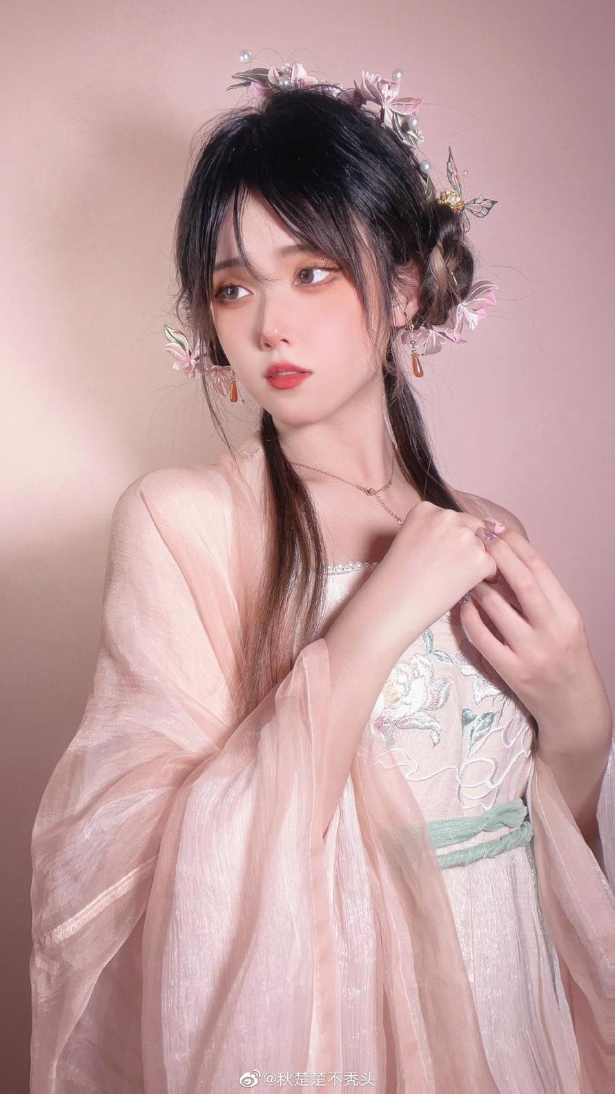 再度重塑秋楚楚cos貂蝉，魅惑倾城绝代风姿-51acg