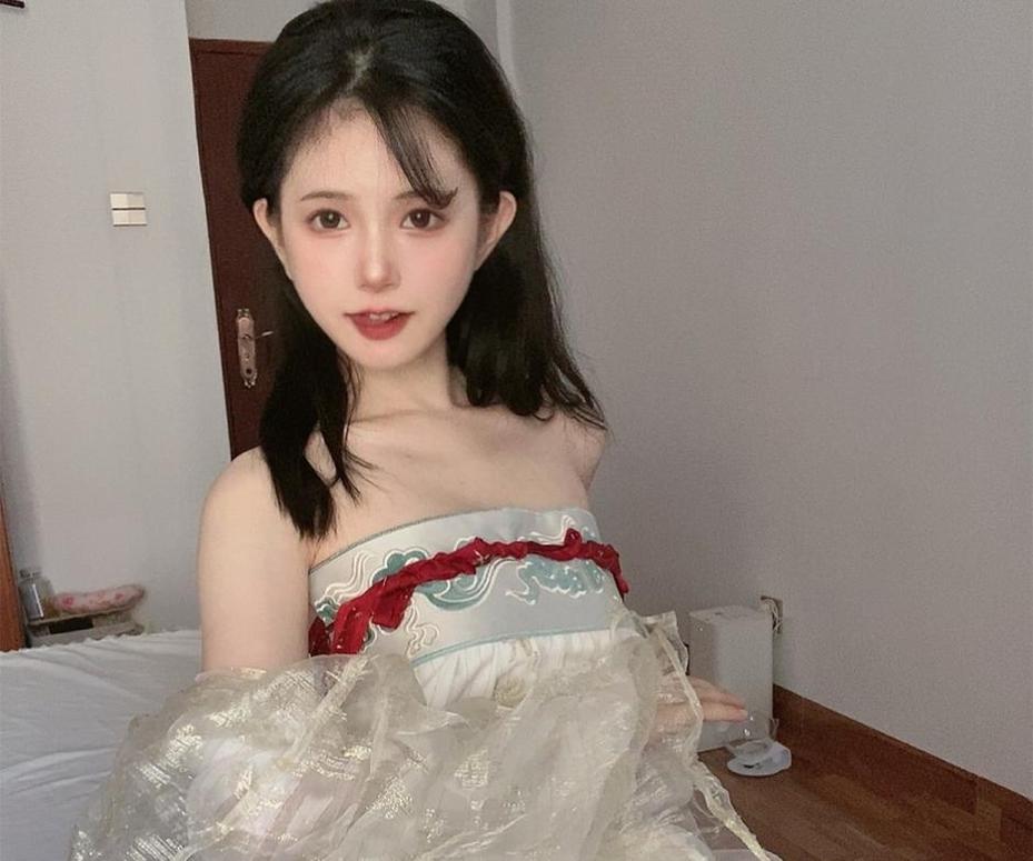 倦倦喵免费观看：各种风格的美图更新，让你耳目一新-51acg