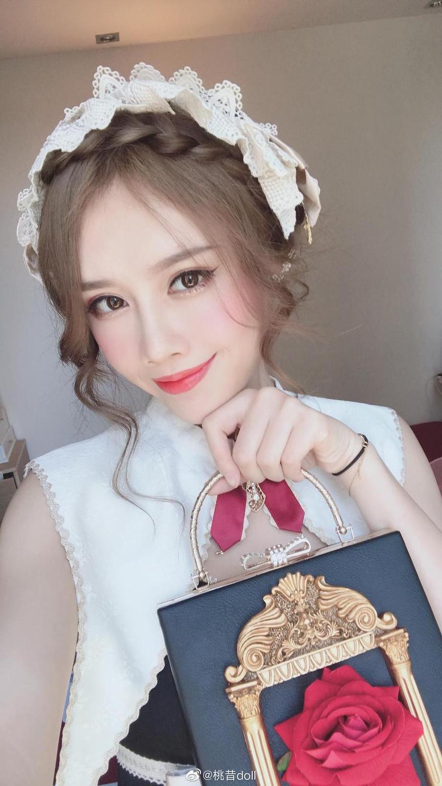 梦幻桃昔doll夜樱cos，绝美图片呈现。-51acg