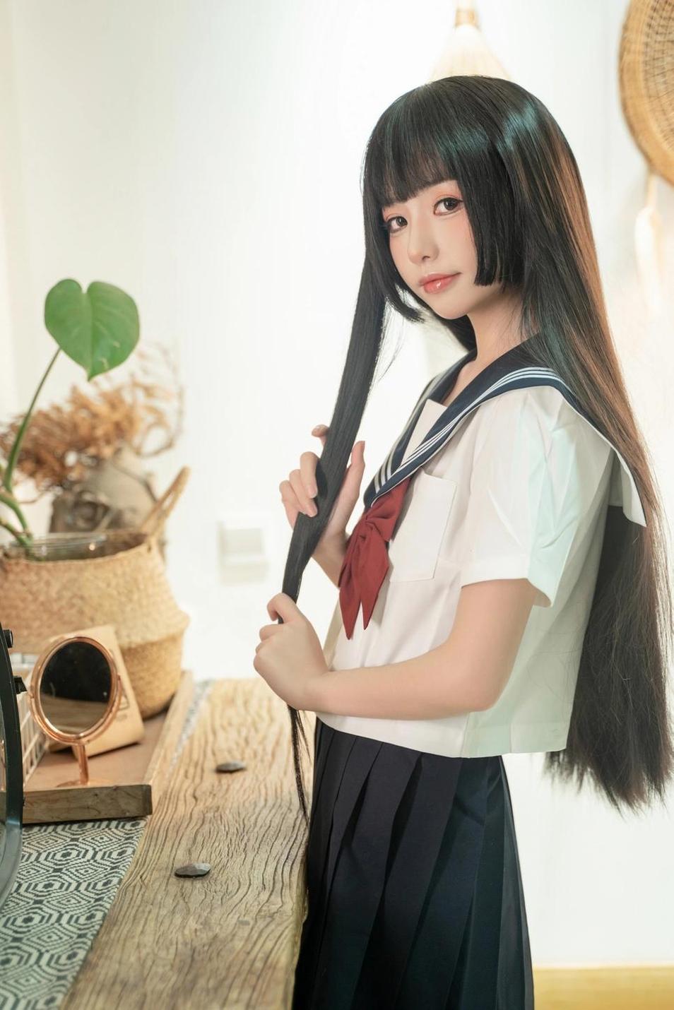 知性与美貌并重的女神——wallpaper喵小吉真人壁纸合集-51acg