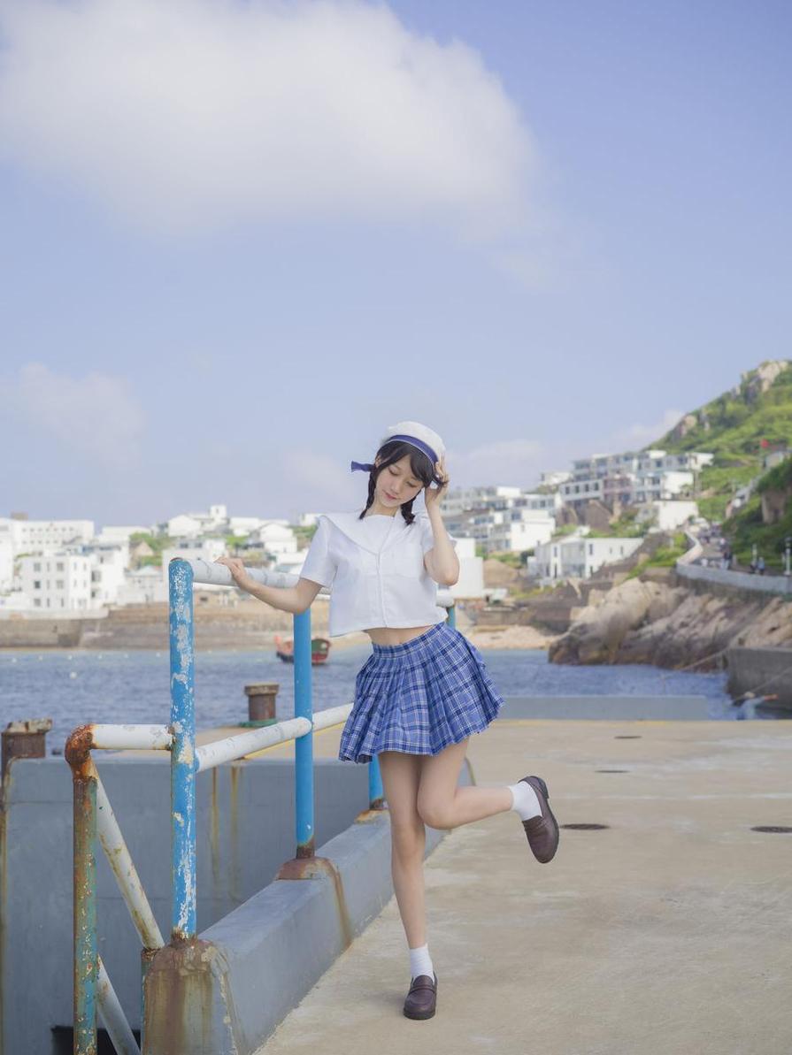 欣赏魔物喵女子高生的cos作品图片分享，感受另一种动漫美-51acg