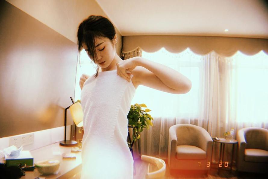 一米八的大梨子绑分享作品，女神的风采尽显-51acg
