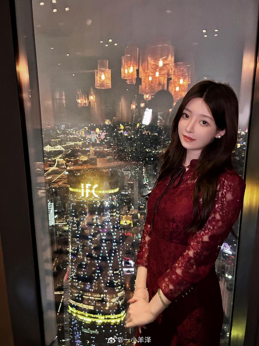 一小央泽哪里人的照片精选：无删图集-51acg
