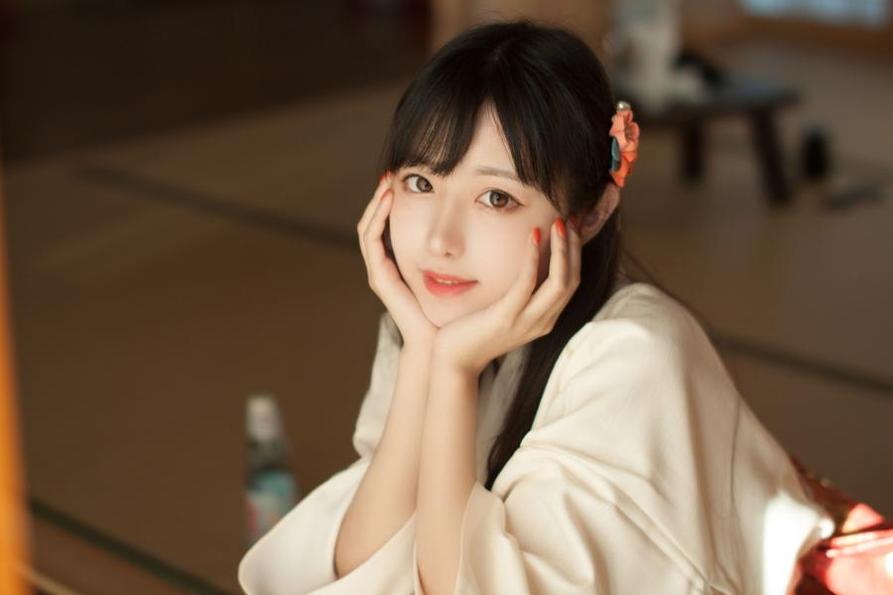 更新“shika小鹿鹿个人信息”图片，全新cos作品来袭-51acg