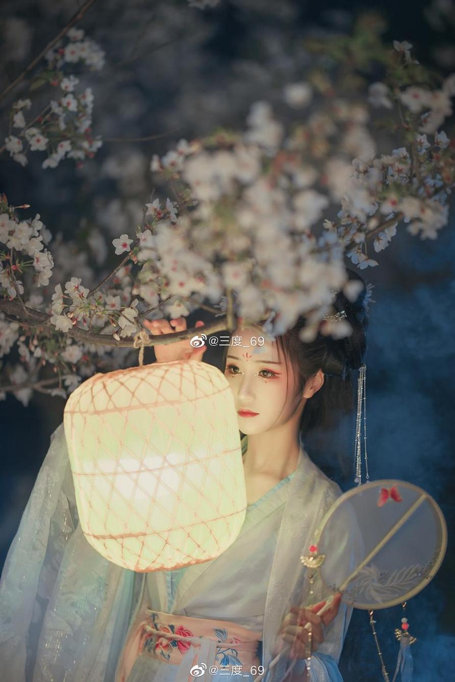 三度69光荣凉夜，制作出了惊艳的cos作品-51acg