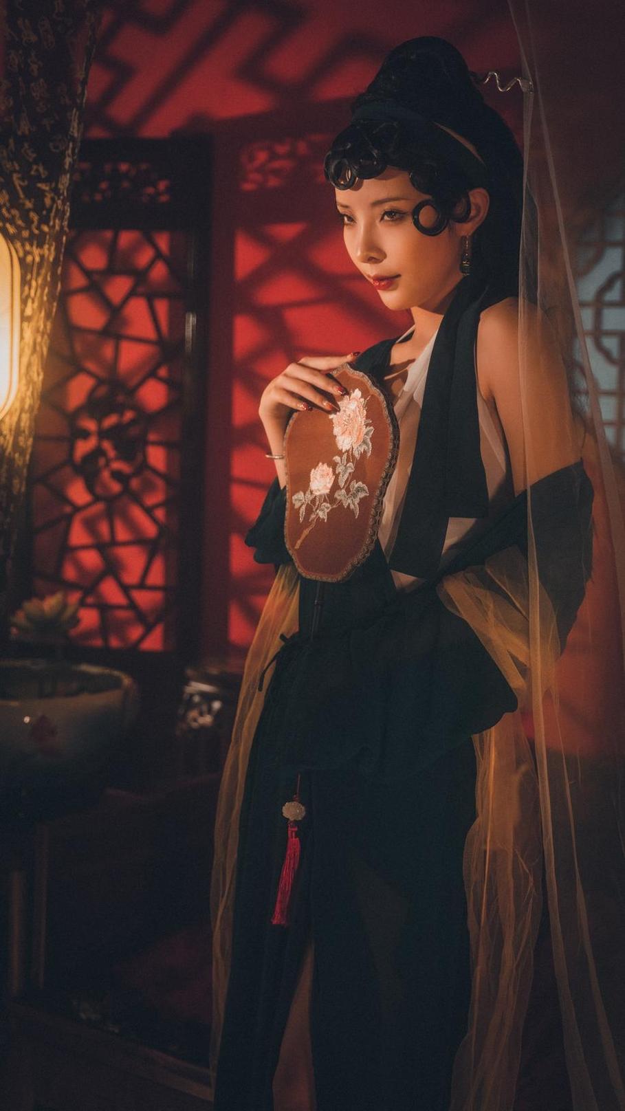 独具匠心的原天夕子图集，带给你不同寻常的cos作品图片体验-51acg