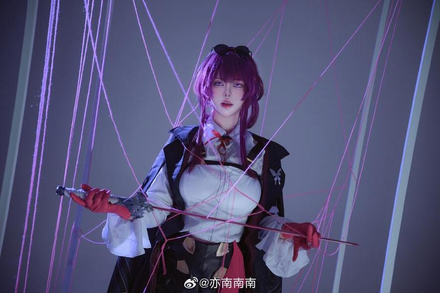 一北亦北图包：邪魅狂欢cosparty，高贵冷艳将美照带回家-51acg