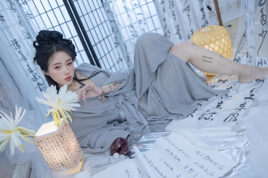 “钛合金titi私人定制”cosplay图包分享，满足你的二次元梦想-51acg