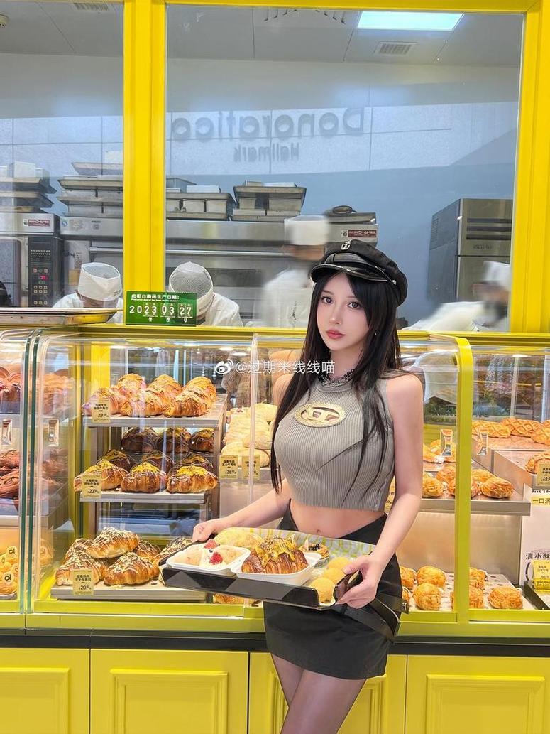 在过期米线线猫百度云的美图中感受传统美食的新风貌-51acg