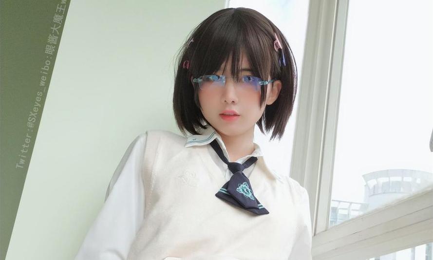 眼酱大魔王油光精油cos作品，呈现无比华丽的cosplay界-51acg