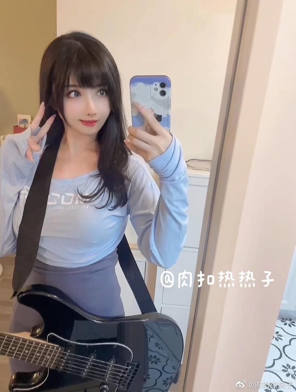 经典回顾：凉凉子牛头人的奇妙冒险全套最新照片精选-51acg