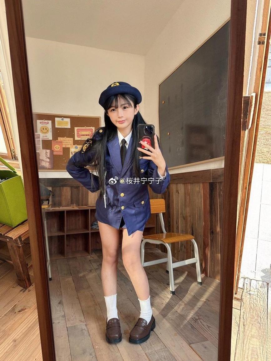 快收藏！樱井宁宁废墟JK免费的高清图包合集-51acg