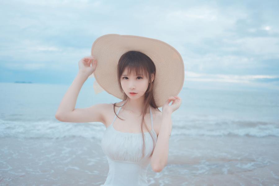 爱老师phd汤的Cos合集：精致服装搭配，演绎多重魅力人格。-51acg
