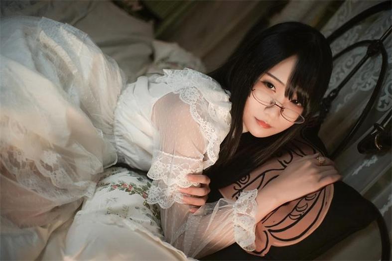 晓美嫣个人资料收录美图精选，让你一次看个够-51acg