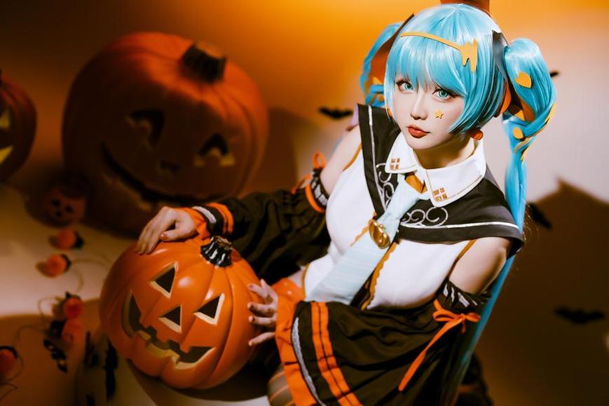 此番尝试的星之迟迟cosplay图蓬莱山辉夜，绝对大家闺秀-51acg