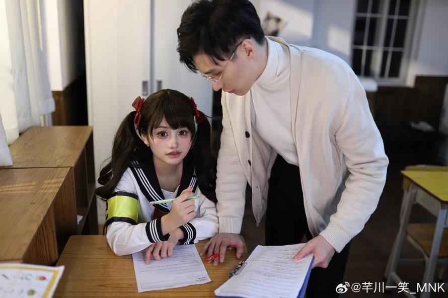 揭示故事背后的秘密：一笑芳香沁全部免费原图发布-51acg