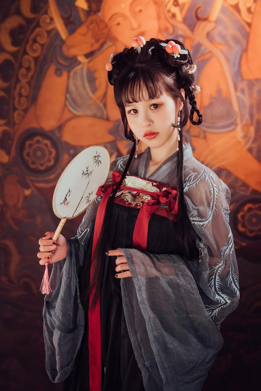 不可错过的美少女晕崽工地日记最佳套图之选-51acg