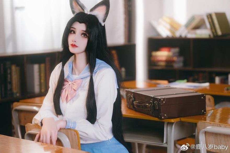 鹿八岁baby猎魔人美图：梦幻般的异世界之旅-51acg
